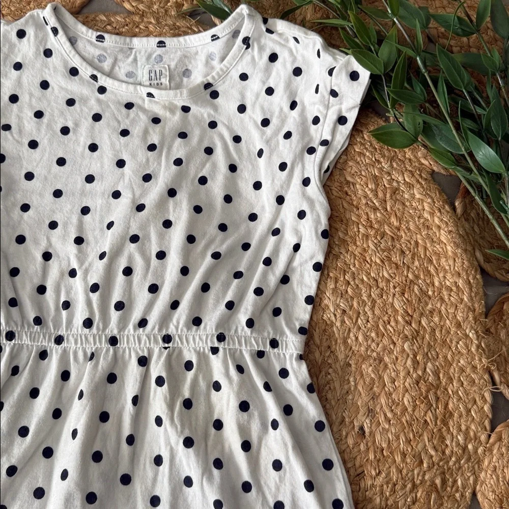 Baby gap Polka dot cotton Dress. Size 6-7